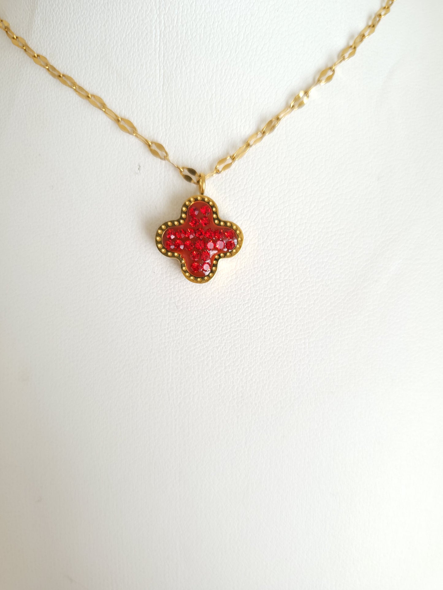 Collier Tina
