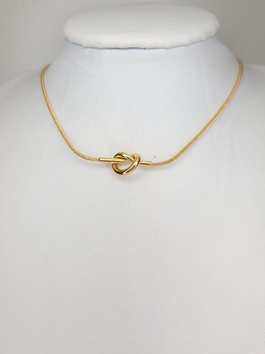 Collier Noeud