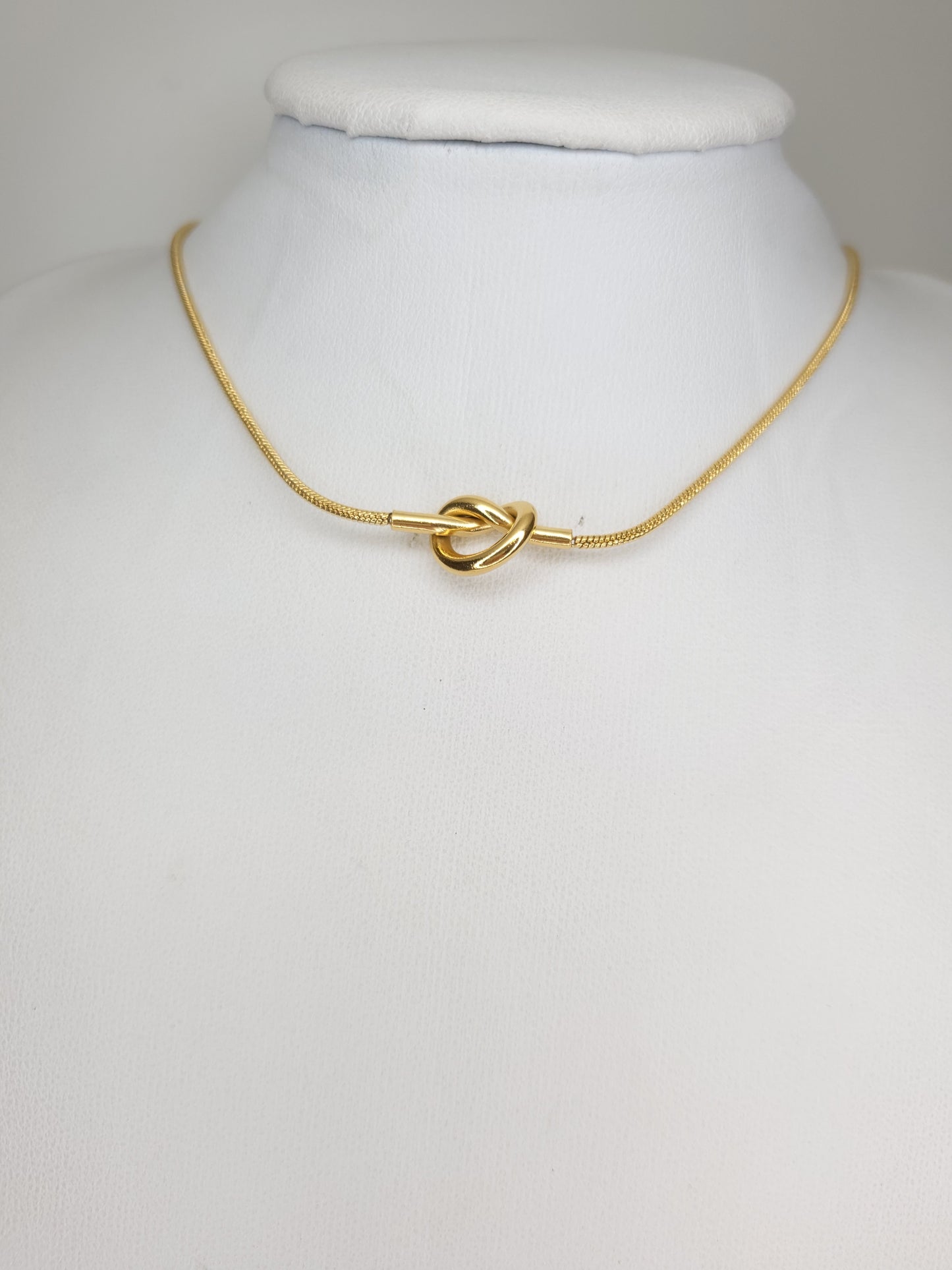 Collier Noeud