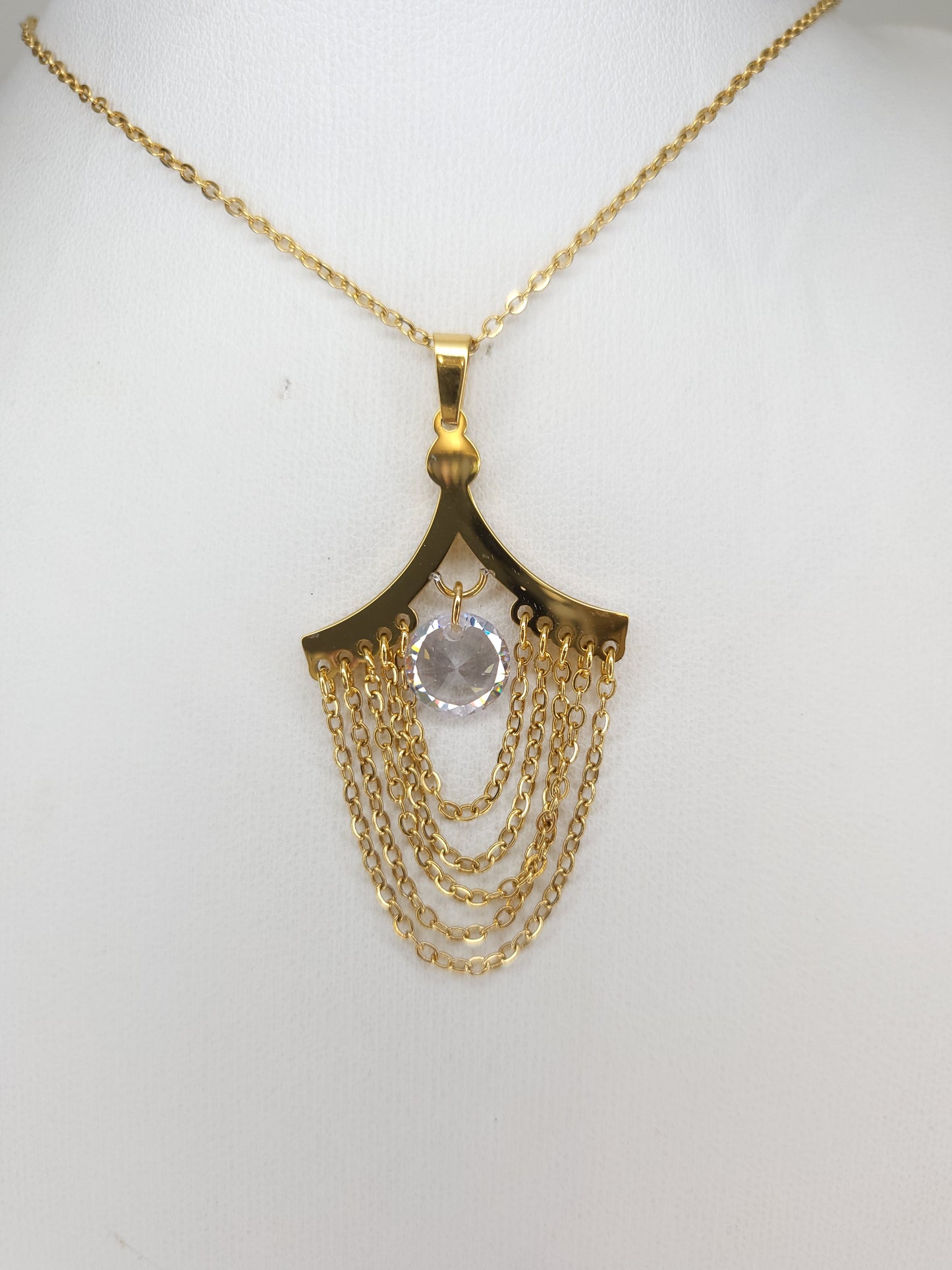 Collier Linda