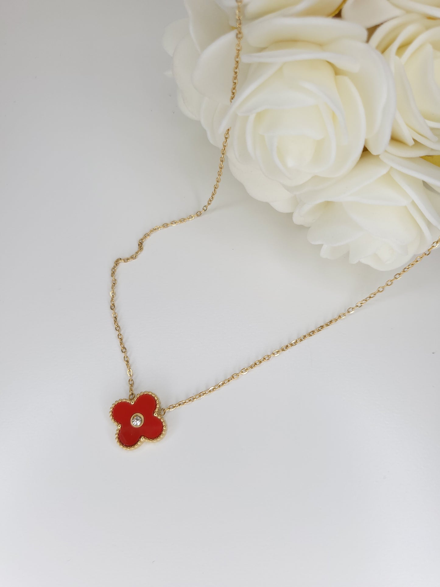 Cllier cleef 3 rouge