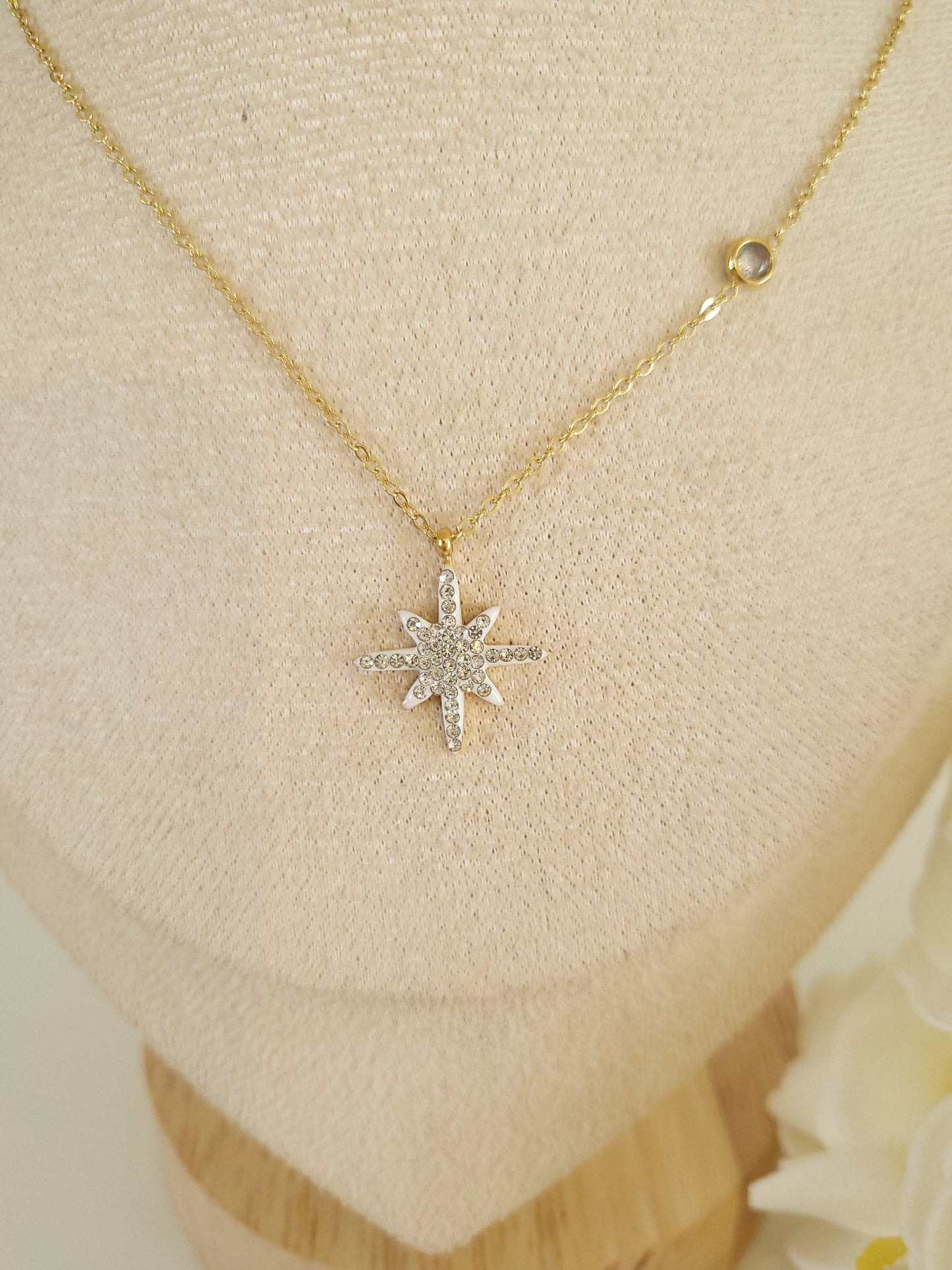 Collier Athena