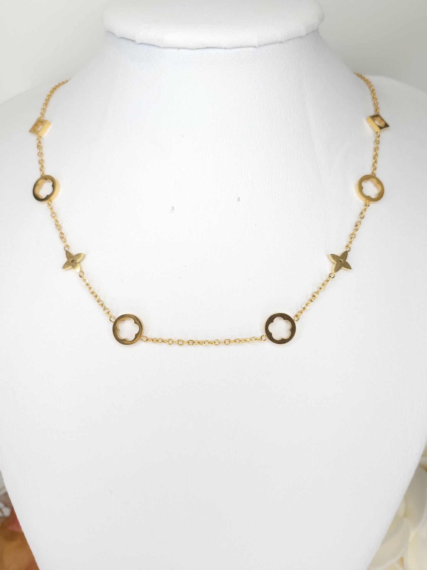 Collier katia