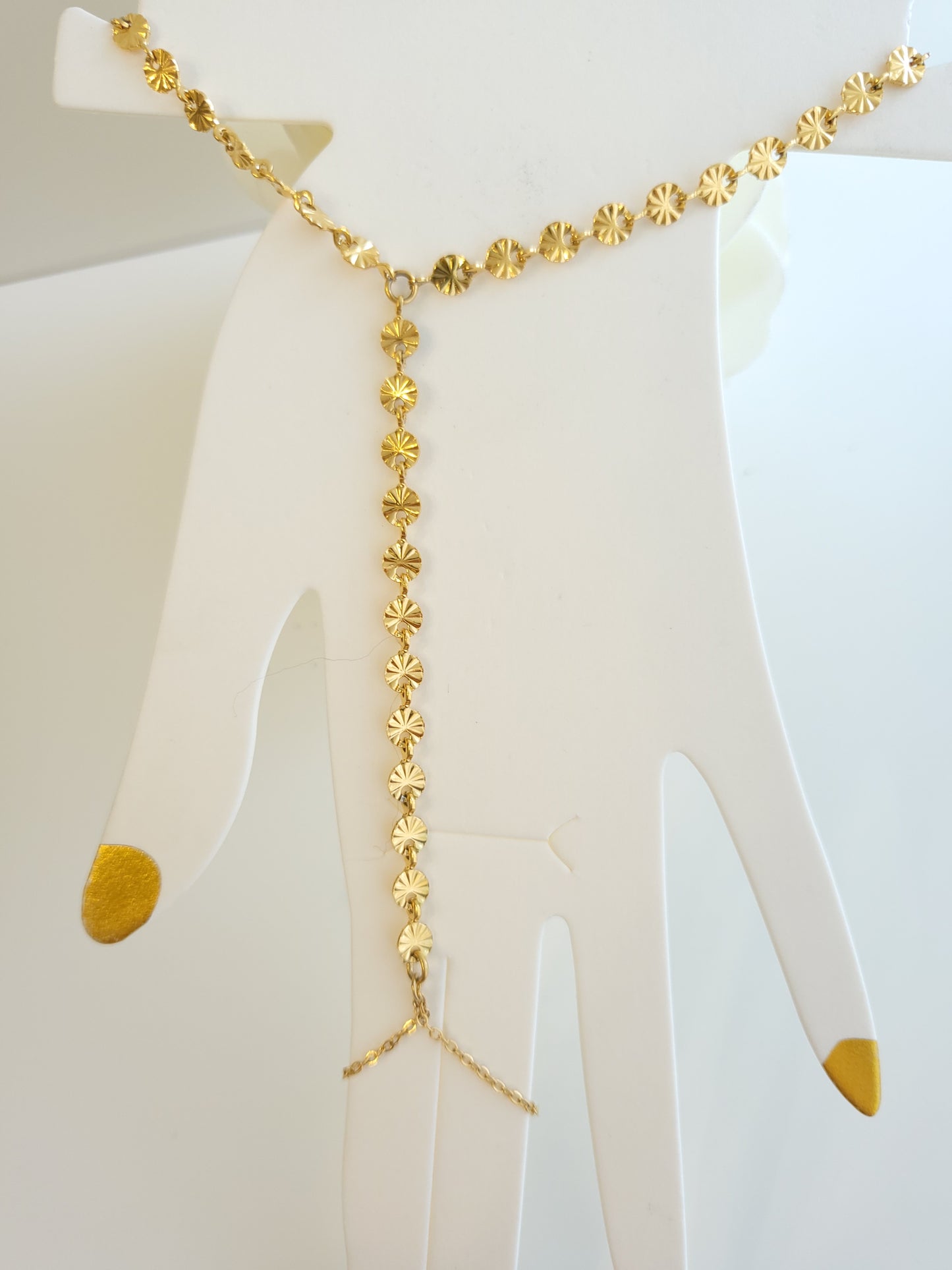 Chaine de main Magali