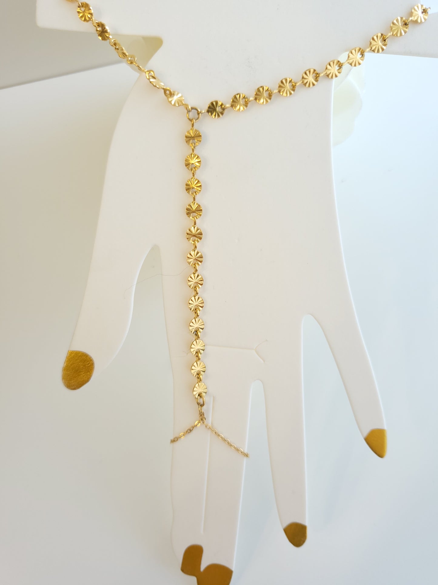 Chaine de main Magali