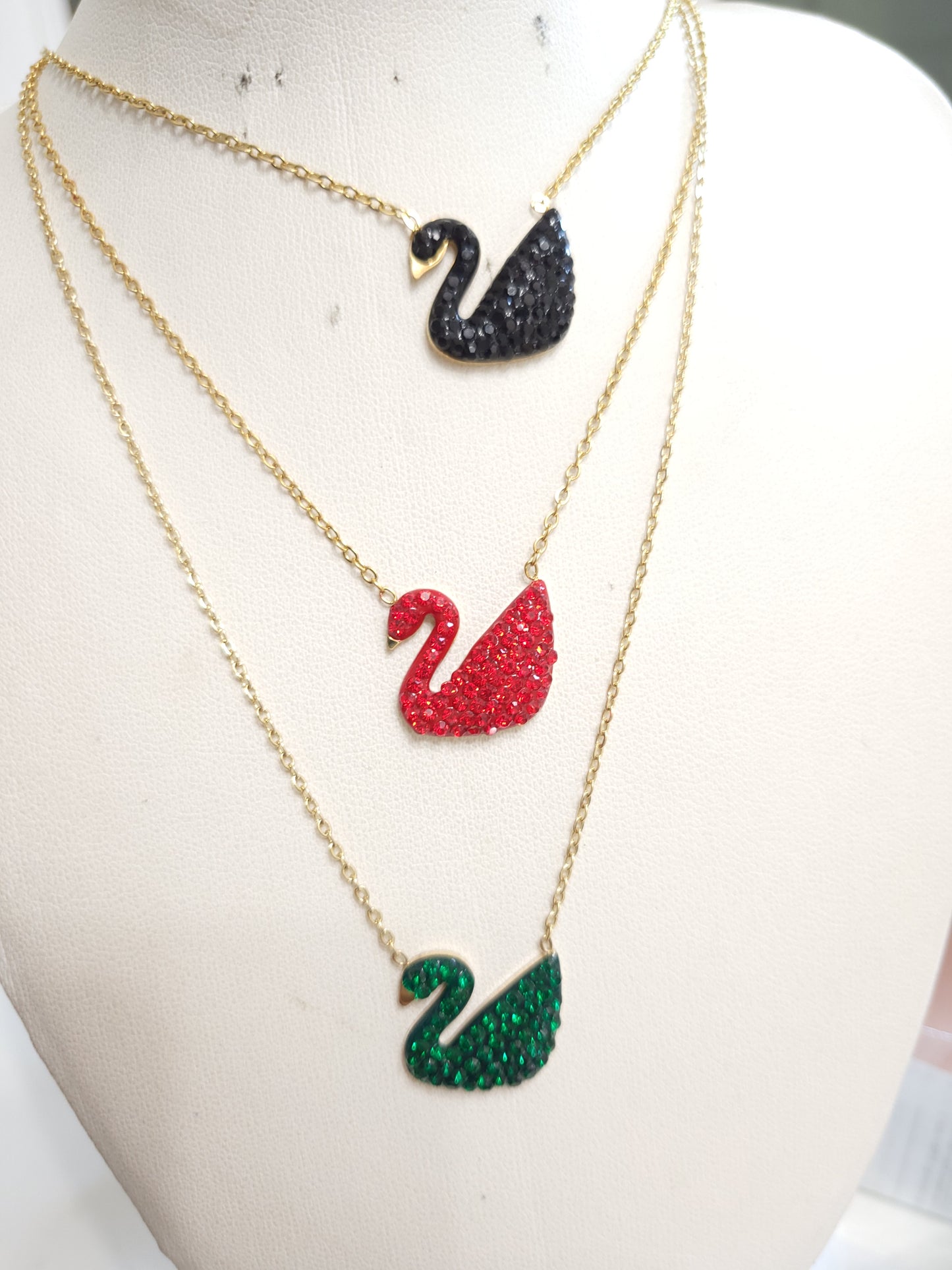 Collier cygne 1