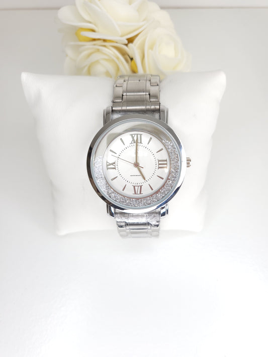 Montre Inaya Argentée Fond Blanc