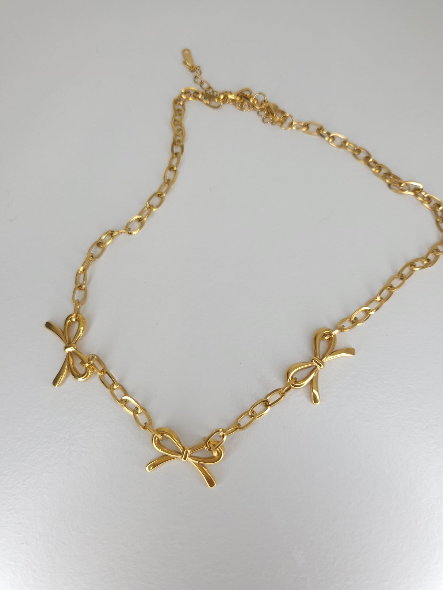 Collier Vatika 2