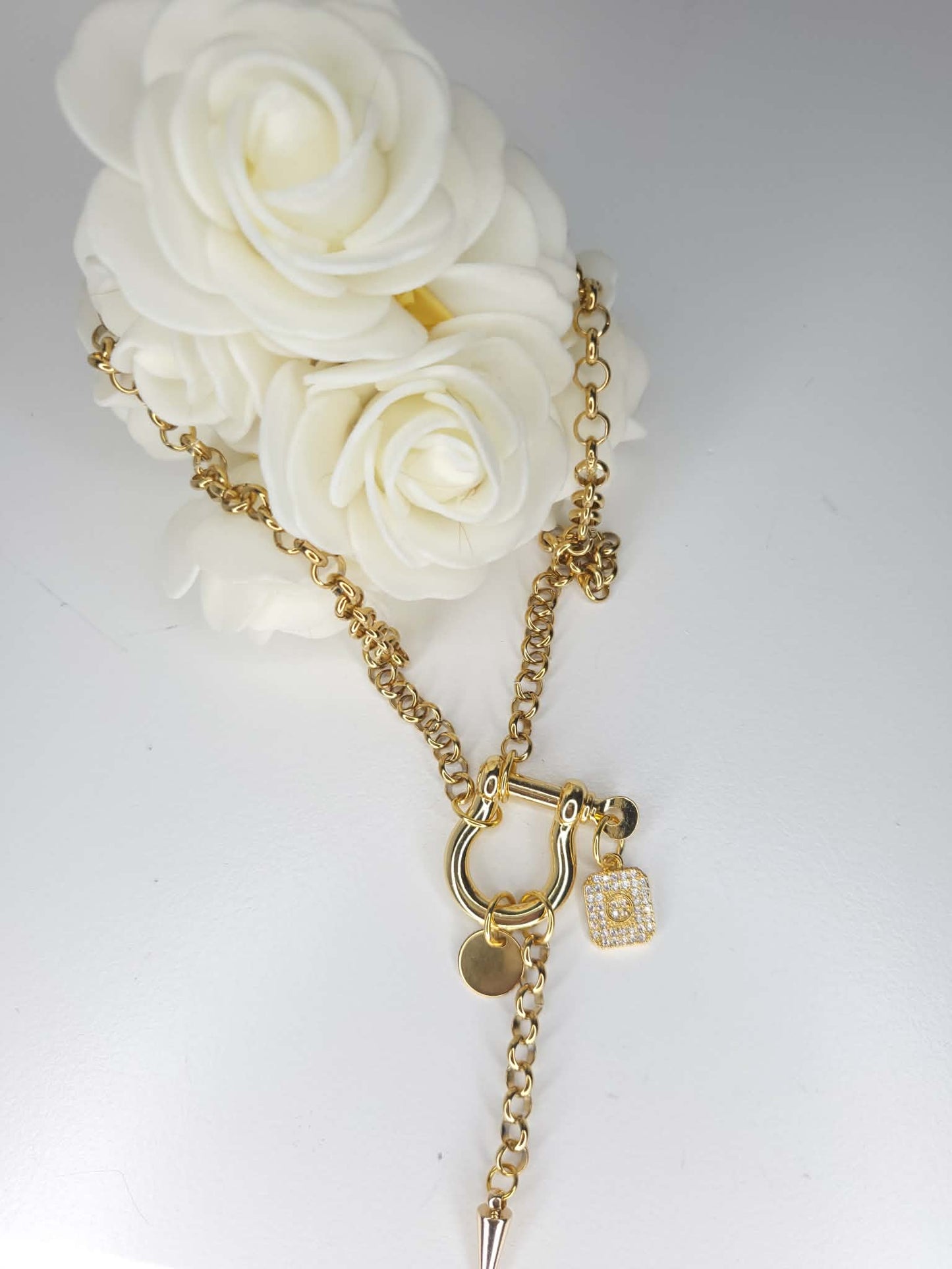 Collier Fadia